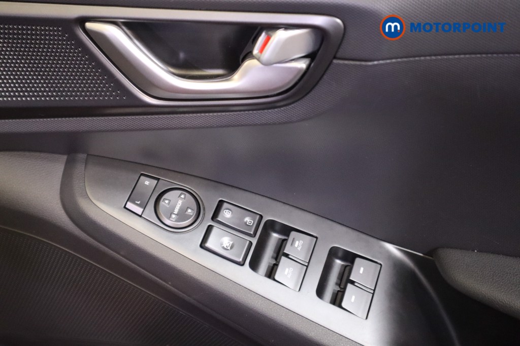 Hyundai Ioniq Se Connect Automatic Petrol-Electric Hybrid Hatchback - Stock Number (1557409) - 8th supplementary image