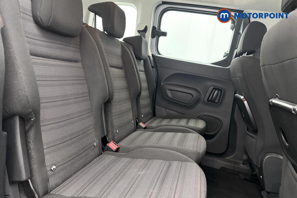 Vauxhall Combo Life Energy Manual Diesel People Carrier - Stock Number (1557612) - 8th supplementary image