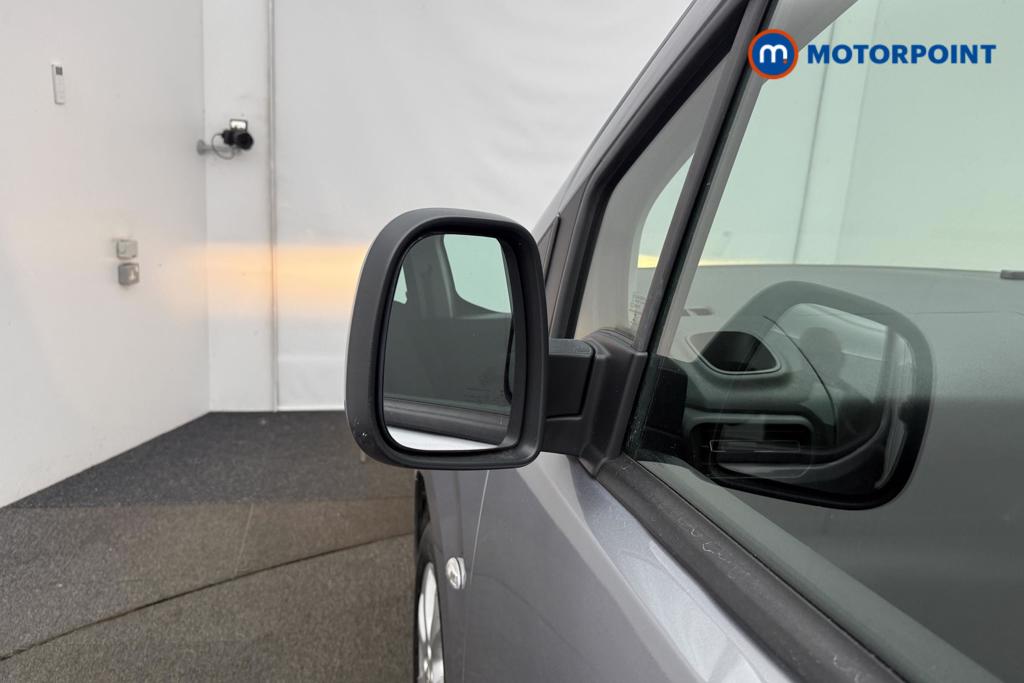 Vauxhall Combo Life Energy Manual Diesel People Carrier - Stock Number (1557612) - 28th supplementary image