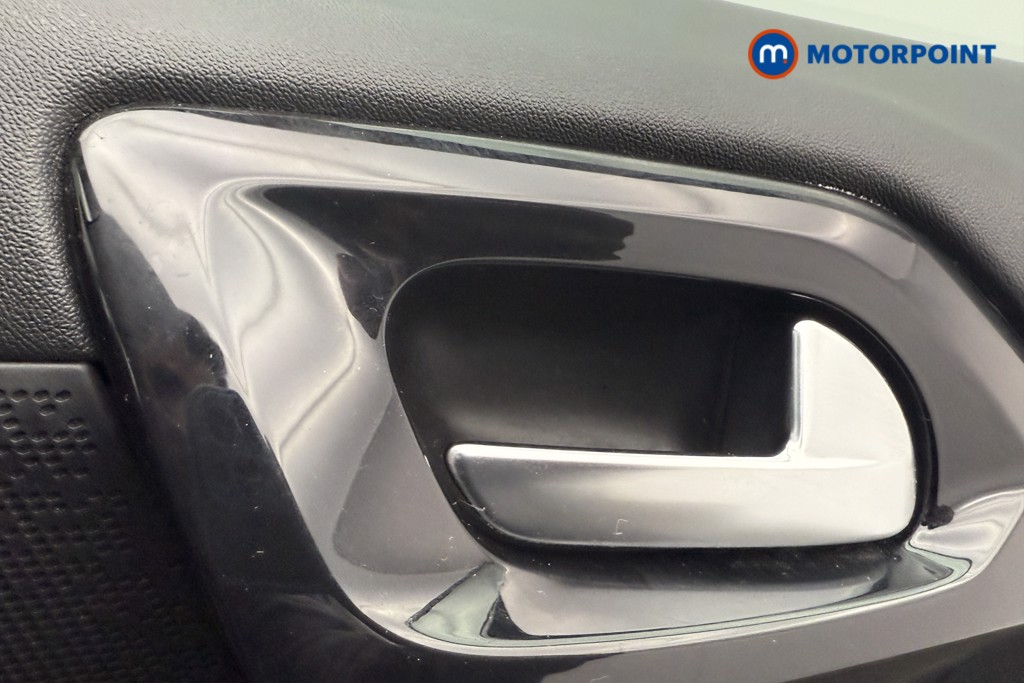 Peugeot 208 Tech Edition Manual Petrol Hatchback - Stock Number (1558299) - 12th supplementary image