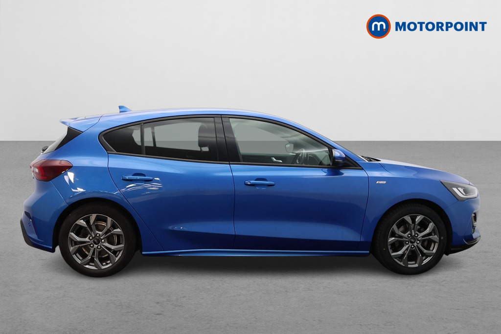Ford Focus St-Line Edition Manual Petrol-Electric Hybrid Hatchback - Stock Number (1558486) - Drivers side