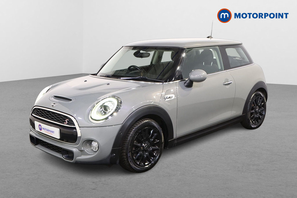 Mini Hatchback Cooper S Classic Automatic Petrol Hatchback - Stock Number (1558686) - Passenger side front corner