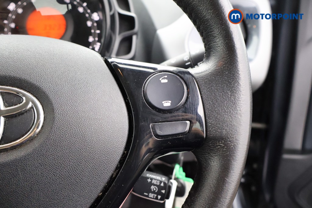Toyota Aygo X-Play Manual Petrol Hatchback - Stock Number (1558906) - 3rd supplementary image