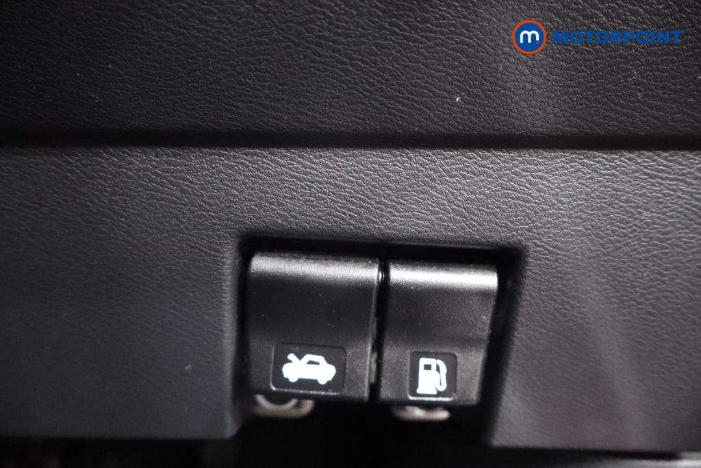 Nissan Micra Acenta Automatic Petrol Hatchback - Stock Number (1559169) - 13th supplementary image