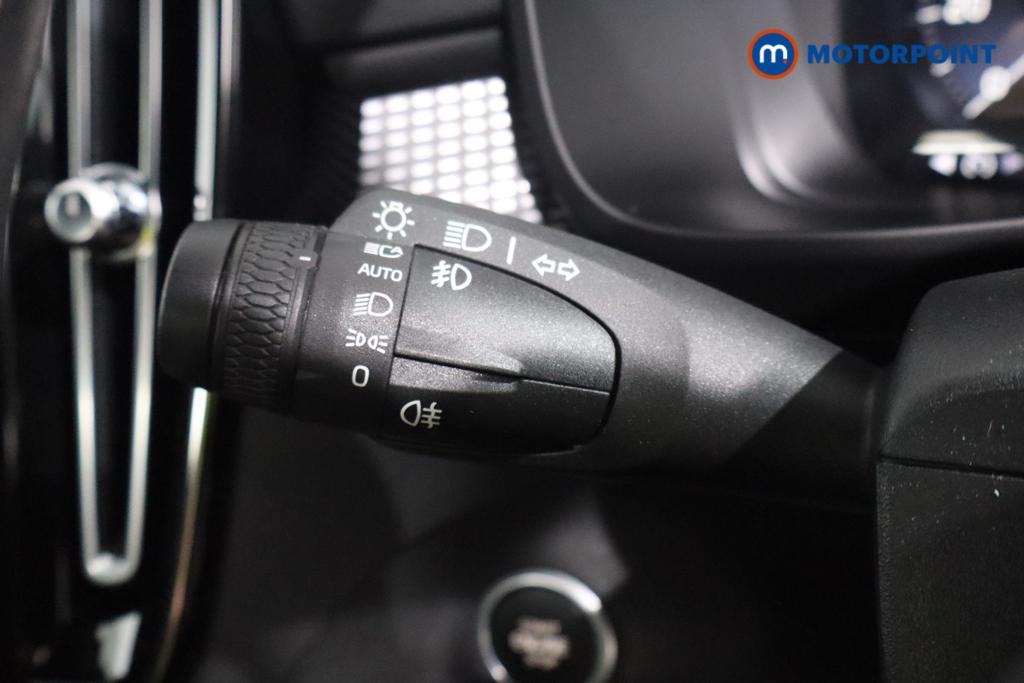 Volvo Xc40 R Design Manual Petrol SUV - Stock Number (1560161) - 11th supplementary image
