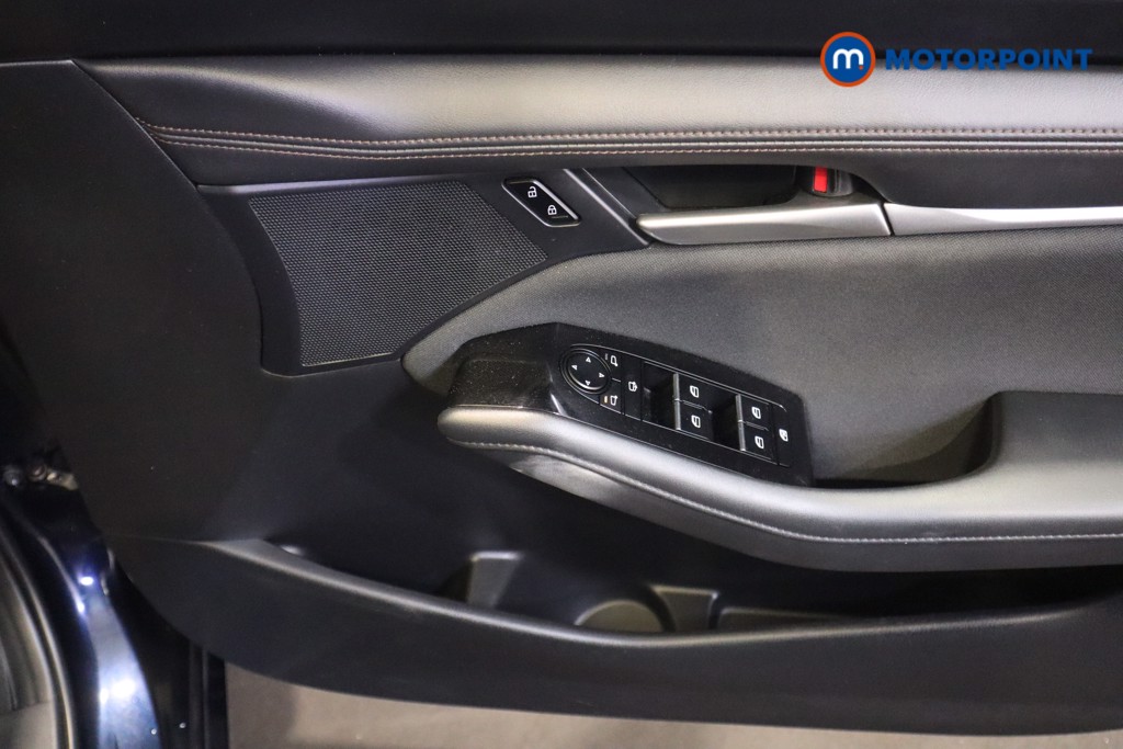 Mazda 3 Se-L Manual Petrol-Electric Hybrid Hatchback - Stock Number (1561090) - 8th supplementary image