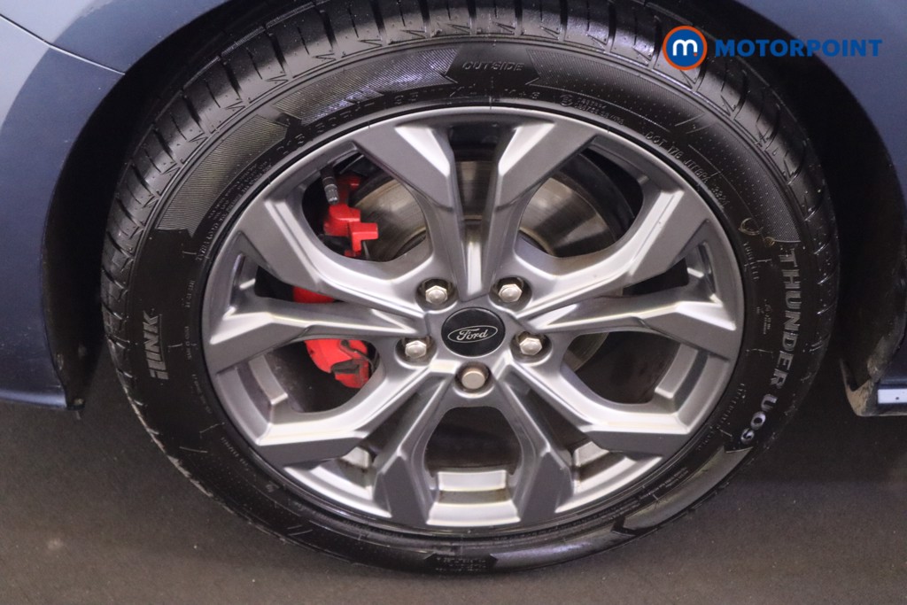 Ford Focus St-Line Edition Manual Petrol-Electric Hybrid Hatchback - Stock Number (1561302) - 18th supplementary image