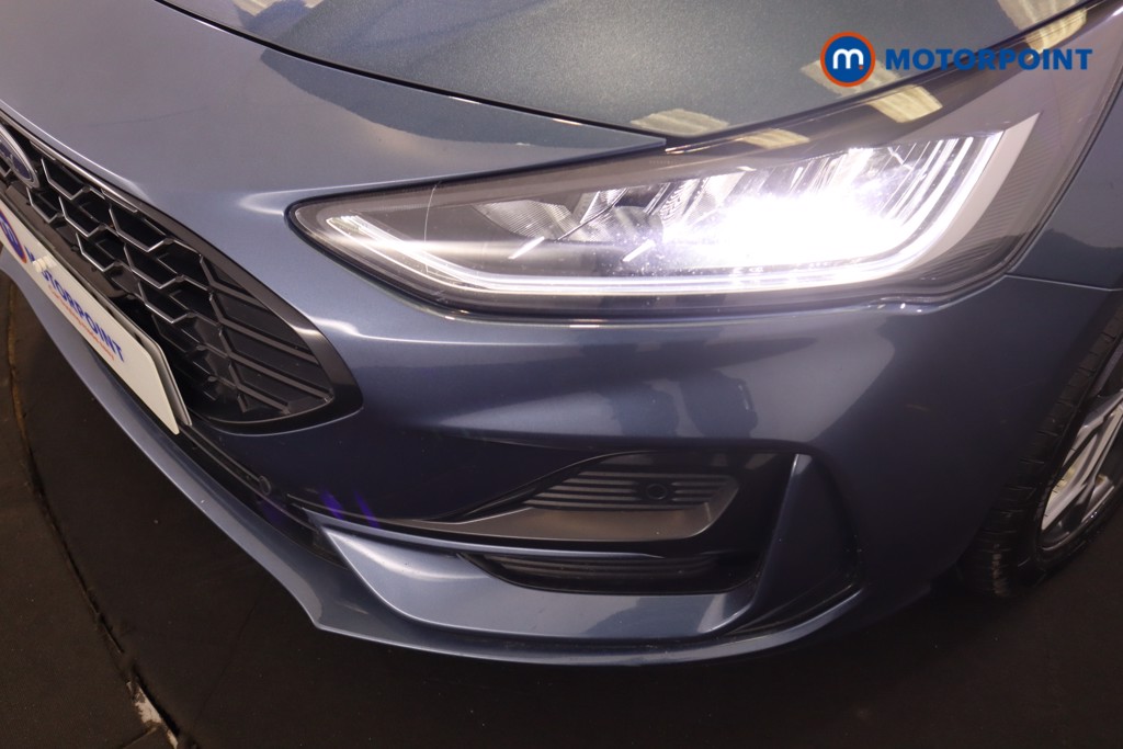 Ford Focus St-Line Edition Manual Petrol-Electric Hybrid Hatchback - Stock Number (1561302) - 21st supplementary image