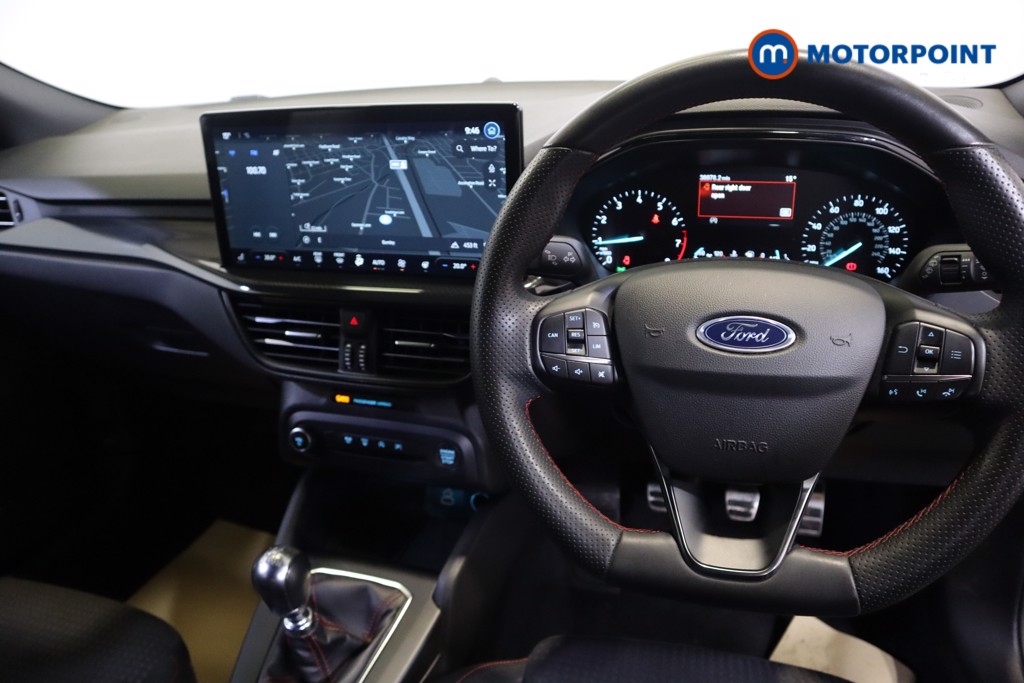 Ford Focus St-Line Edition Manual Petrol-Electric Hybrid Hatchback - Stock Number (1561302) - 1st supplementary image