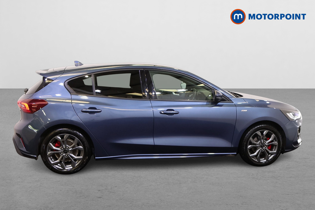 Ford Focus St-Line Edition Manual Petrol-Electric Hybrid Hatchback - Stock Number (1561302) - Drivers side