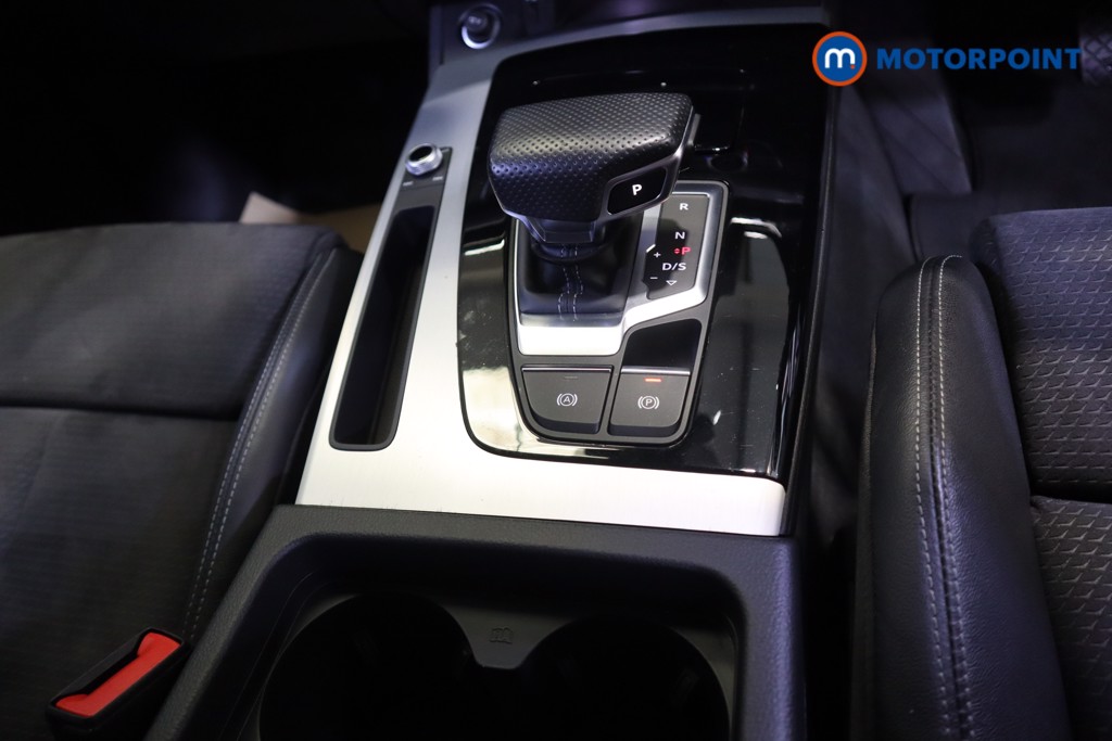 Audi Q5 S Line Automatic Petrol Plug-In Hybrid SUV - Stock Number (1561374) - 7th supplementary image