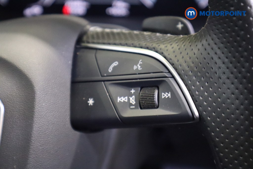 Audi Q5 S Line Automatic Petrol Plug-In Hybrid SUV - Stock Number (1561374) - 12th supplementary image