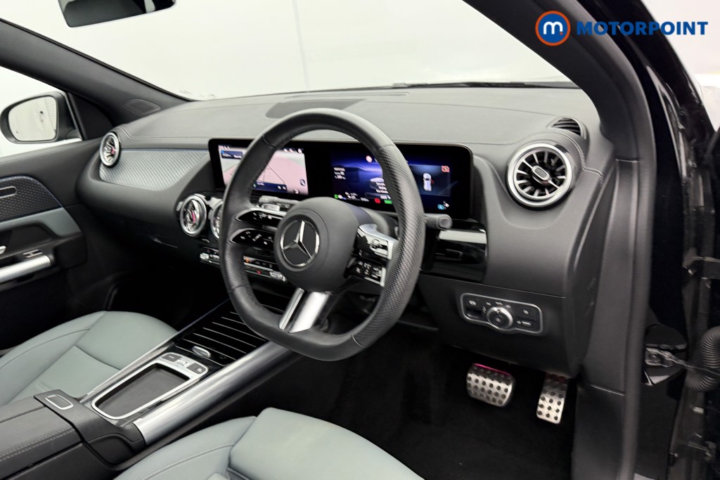Mercedes-Benz EQA Amg Line Automatic Electric SUV - Stock Number (1561727) - 4th supplementary image