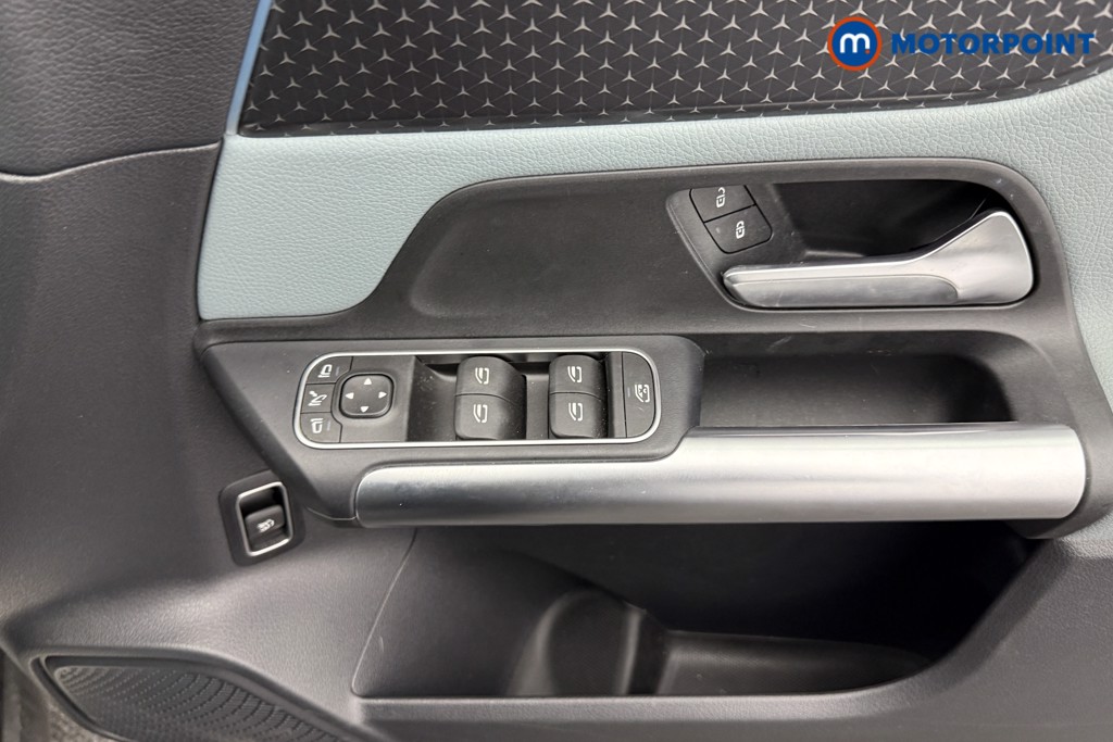 Mercedes-Benz EQA Amg Line Automatic Electric SUV - Stock Number (1561727) - 17th supplementary image