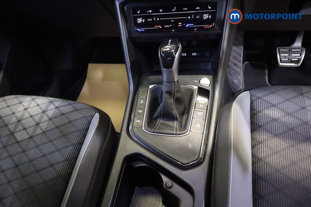 Volkswagen Tiguan R-Line Automatic Petrol SUV - Stock Number (1561849) - 6th supplementary image