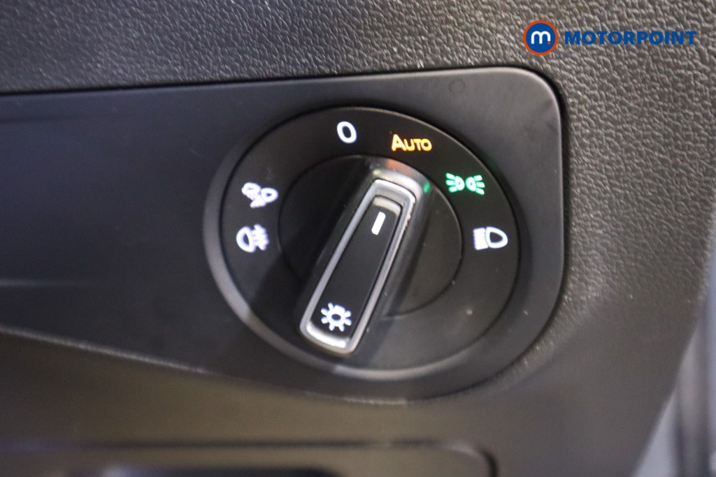 Volkswagen Tiguan R-Line Automatic Petrol SUV - Stock Number (1561849) - 10th supplementary image
