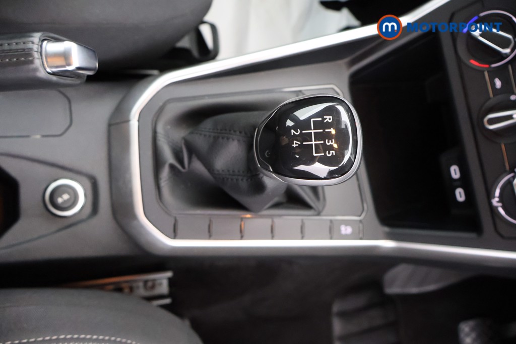 Volkswagen Polo Life Manual Petrol Hatchback - Stock Number (1562119) - 6th supplementary image