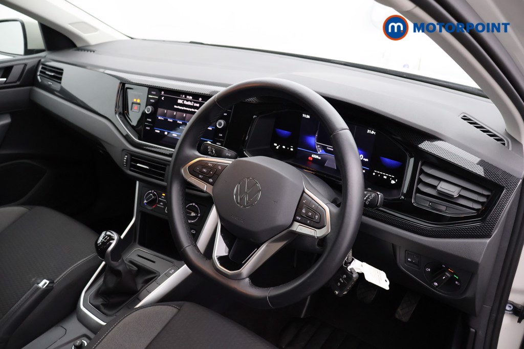 Volkswagen Polo Life Manual Petrol Hatchback - Stock Number (1562119) - 10th supplementary image