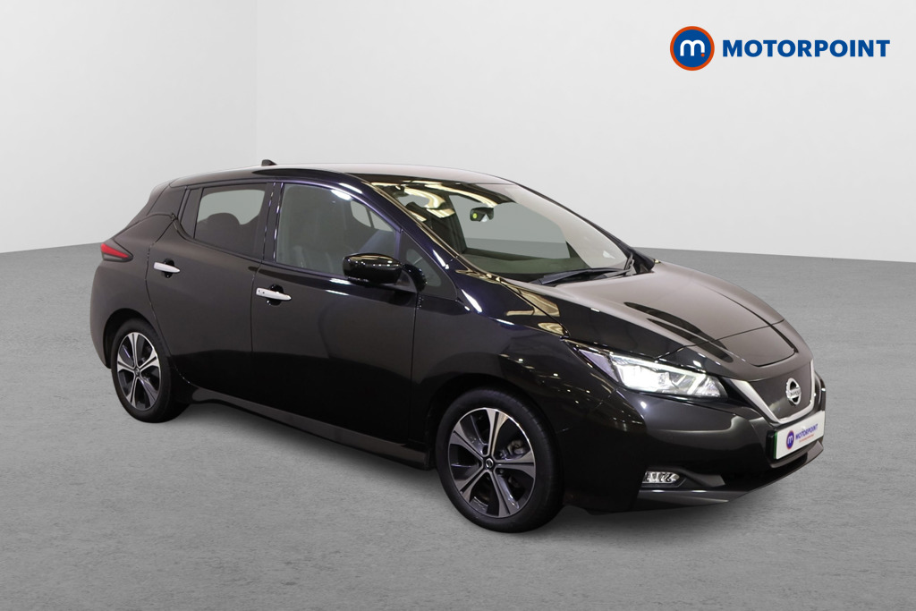 Nissan Leaf Tekna Automatic Electric Hatchback - Stock Number (1562146) - Drivers side front corner