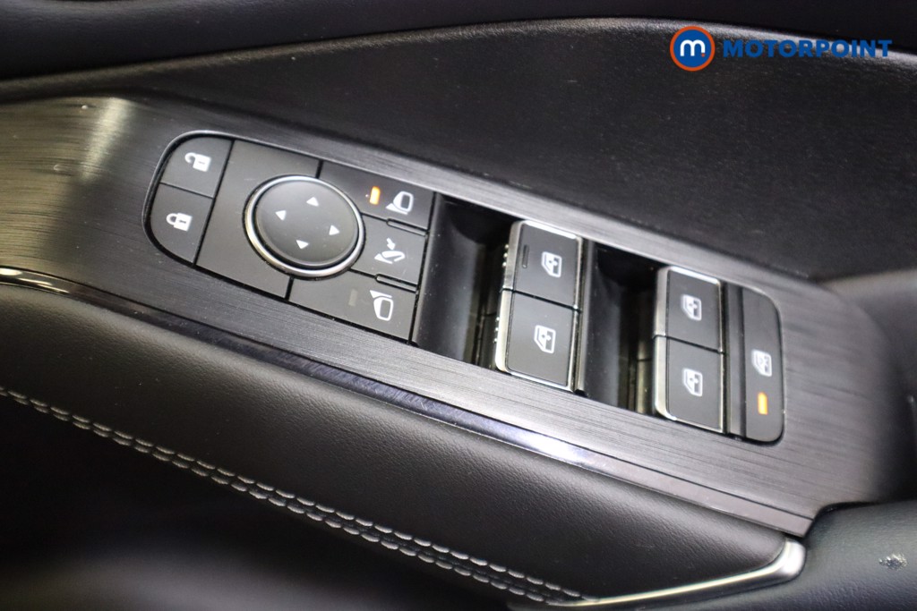 Nissan Qashqai Tekna-Plus Automatic Petrol SUV - Stock Number (1562209) - 9th supplementary image