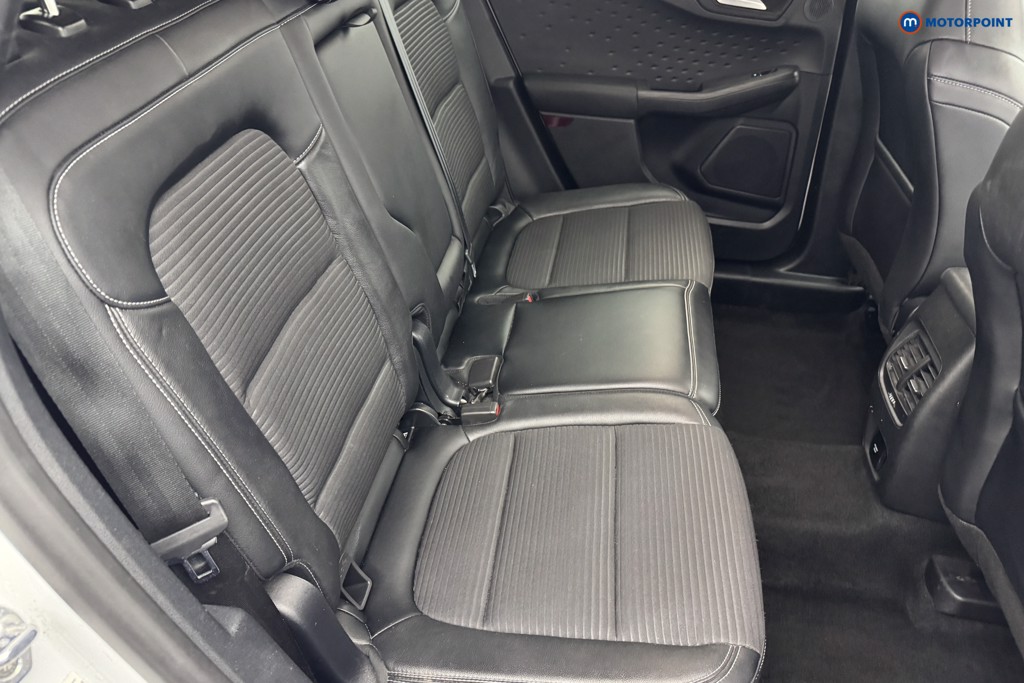 Ford Kuga Titanium Manual Diesel-Electric Hybrid SUV - Stock Number (1563151) - 4th supplementary image