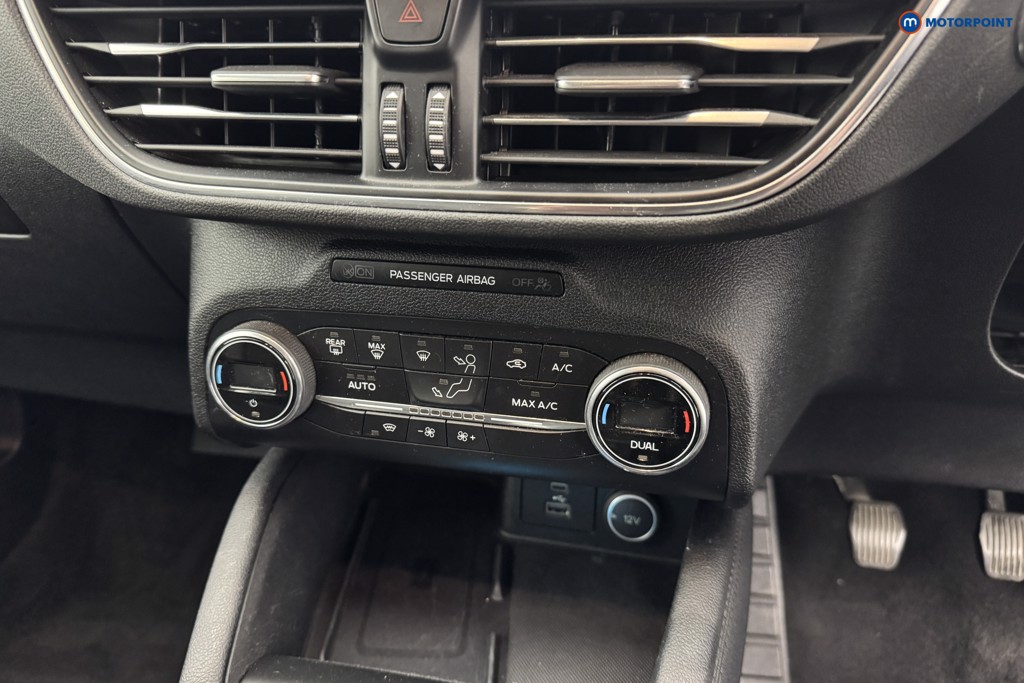 Ford Kuga Titanium Manual Diesel-Electric Hybrid SUV - Stock Number (1563151) - 17th supplementary image
