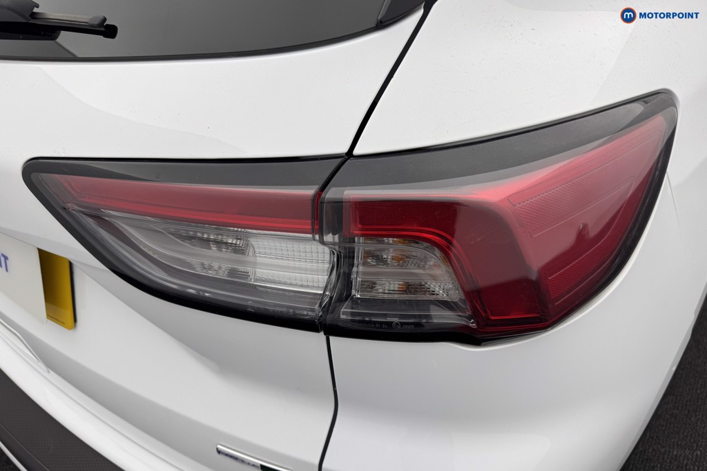 Ford Kuga Titanium Manual Diesel-Electric Hybrid SUV - Stock Number (1563151) - 31st supplementary image