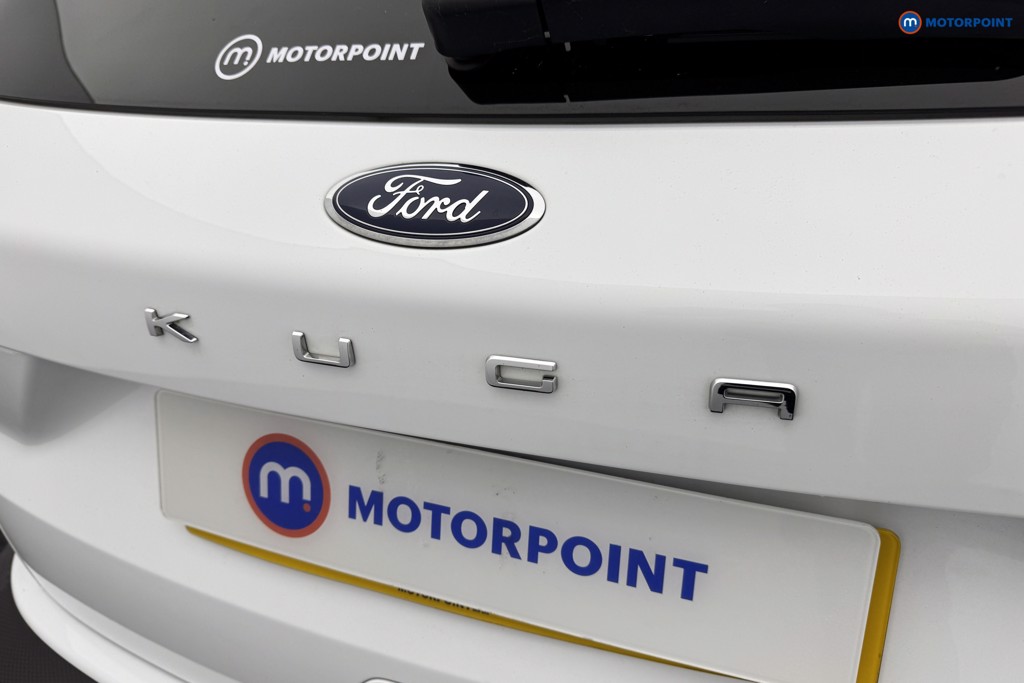 Ford Kuga Titanium Manual Diesel-Electric Hybrid SUV - Stock Number (1563151) - 33rd supplementary image