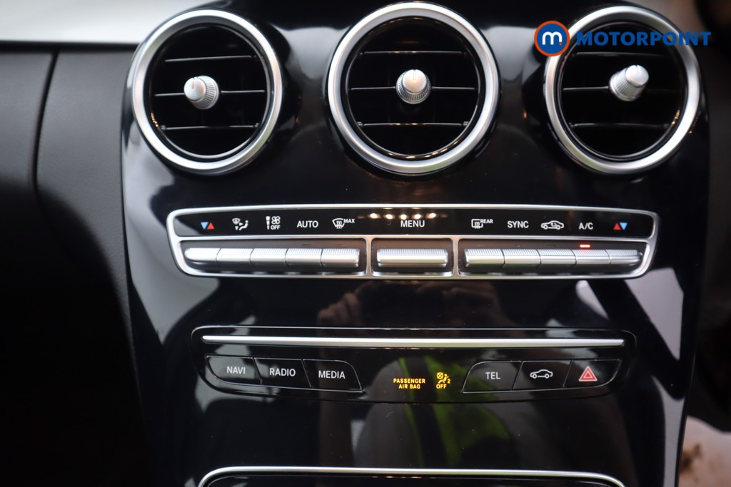 Mercedes-Benz C Class SE Automatic Petrol Saloon - Stock Number (1563232) - 15th supplementary image