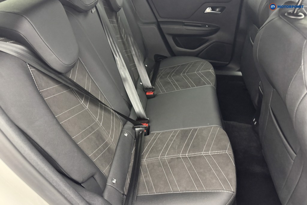 Vauxhall Mokka Ultimate Automatic Electric SUV - Stock Number (1563327) - 4th supplementary image