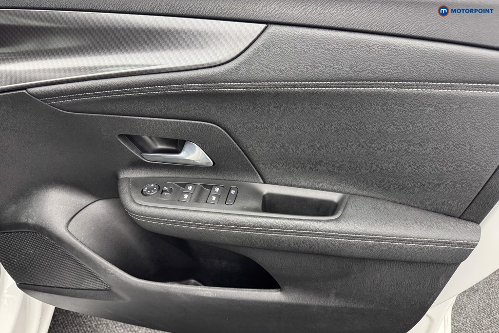 Vauxhall Mokka Ultimate Automatic Electric SUV - Stock Number (1563327) - 22nd supplementary image