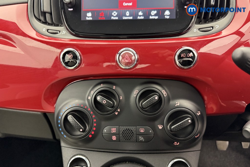 Fiat 500 Dolcevita Manual Petrol-Electric Hybrid Hatchback - Stock Number (1563816) - 9th supplementary image