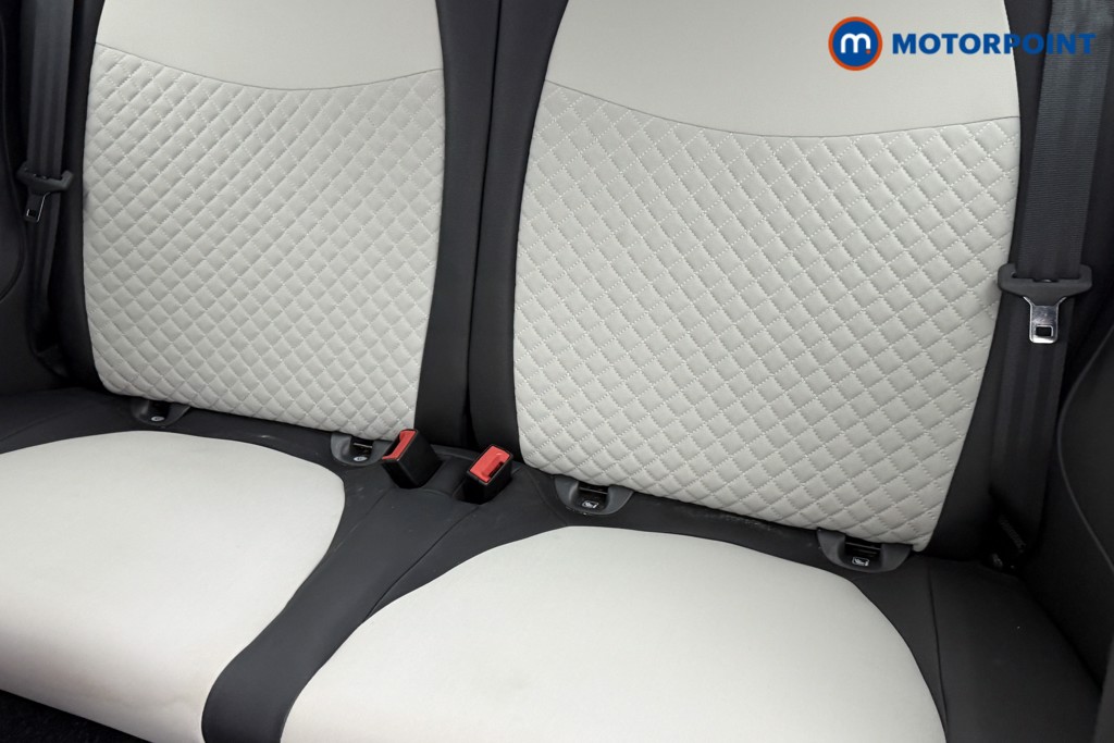 Fiat 500 Dolcevita Manual Petrol-Electric Hybrid Hatchback - Stock Number (1563816) - 18th supplementary image