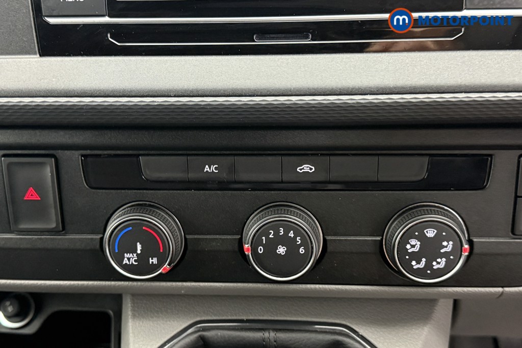 Volkswagen Transporter Highline Manual Diesel Panel Van - Stock Number (1563914) - 11th supplementary image