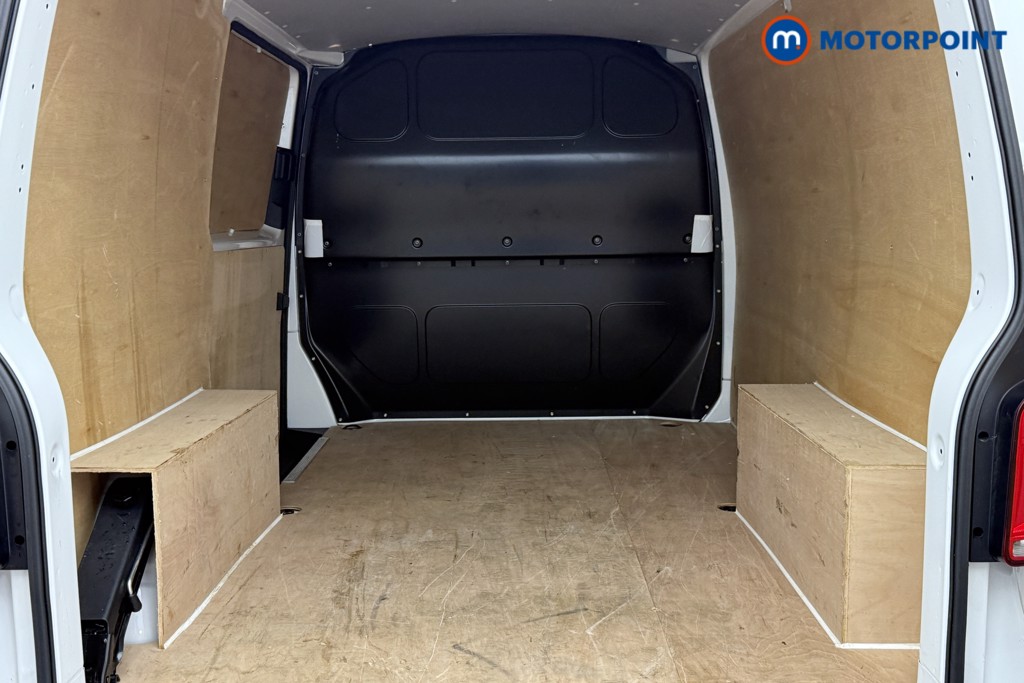 Volkswagen Transporter Highline Manual Diesel Panel Van - Stock Number (1563914) - 21st supplementary image