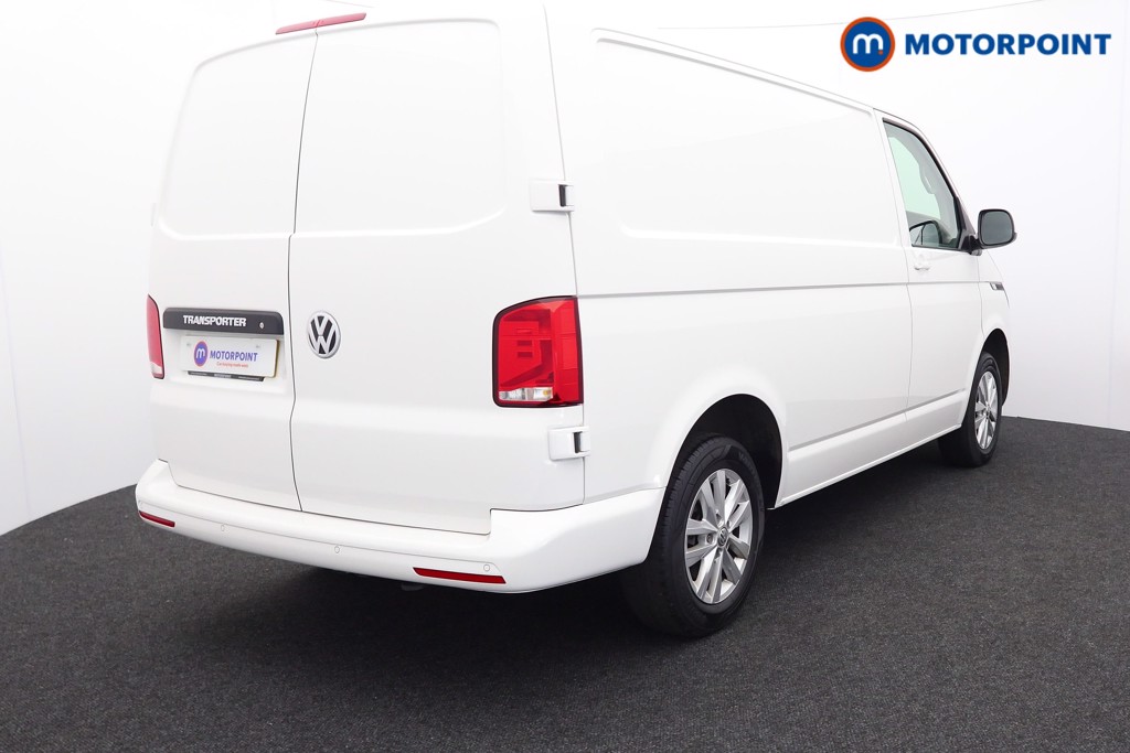 Volkswagen Transporter Highline Manual Diesel Panel Van - Stock Number (1563914) - Drivers side rear corner
