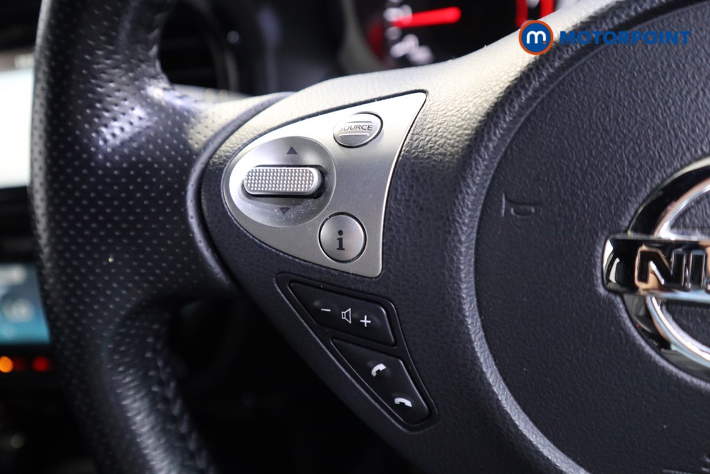 Nissan Juke Tekna Automatic Petrol SUV - Stock Number (1564746) - 4th supplementary image