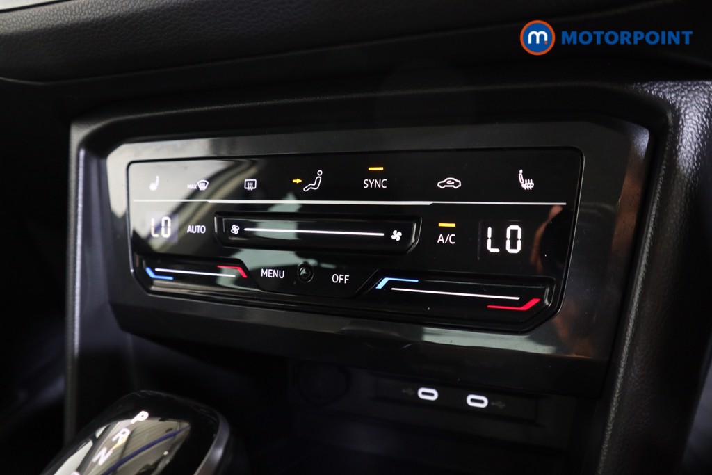 Volkswagen Tiguan Elegance Automatic Diesel SUV - Stock Number (1564760) - 9th supplementary image