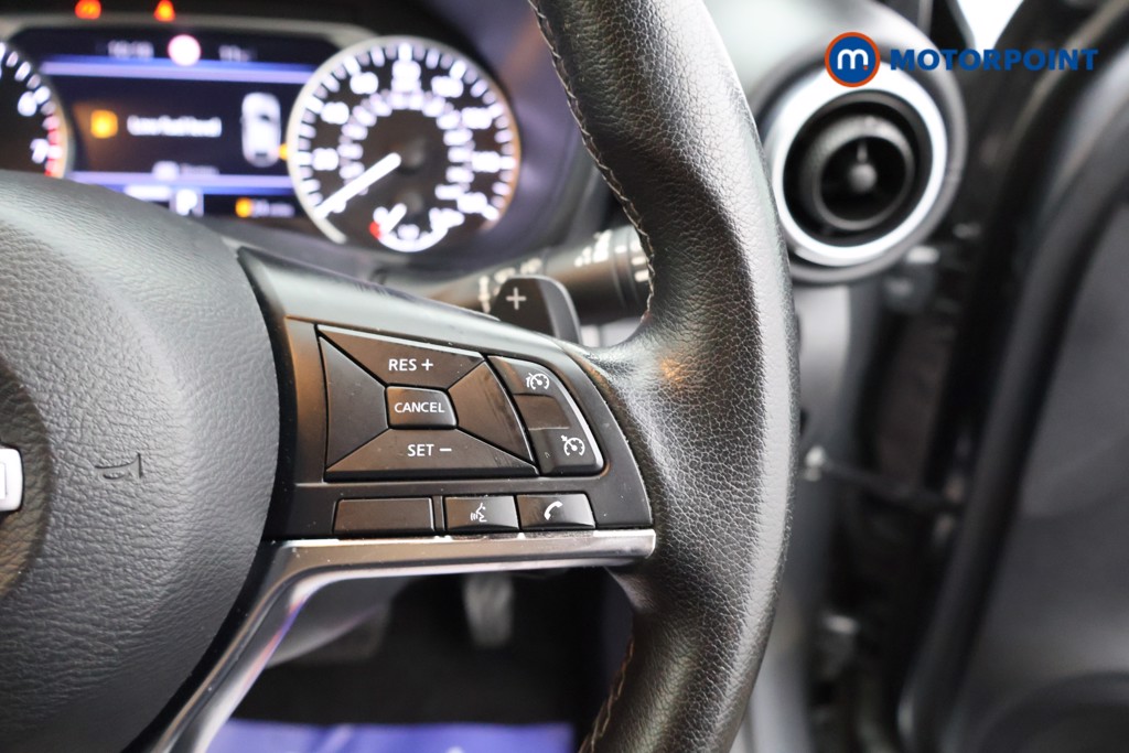Nissan Juke N-Connecta Automatic Petrol SUV - Stock Number (1564966) - 3rd supplementary image