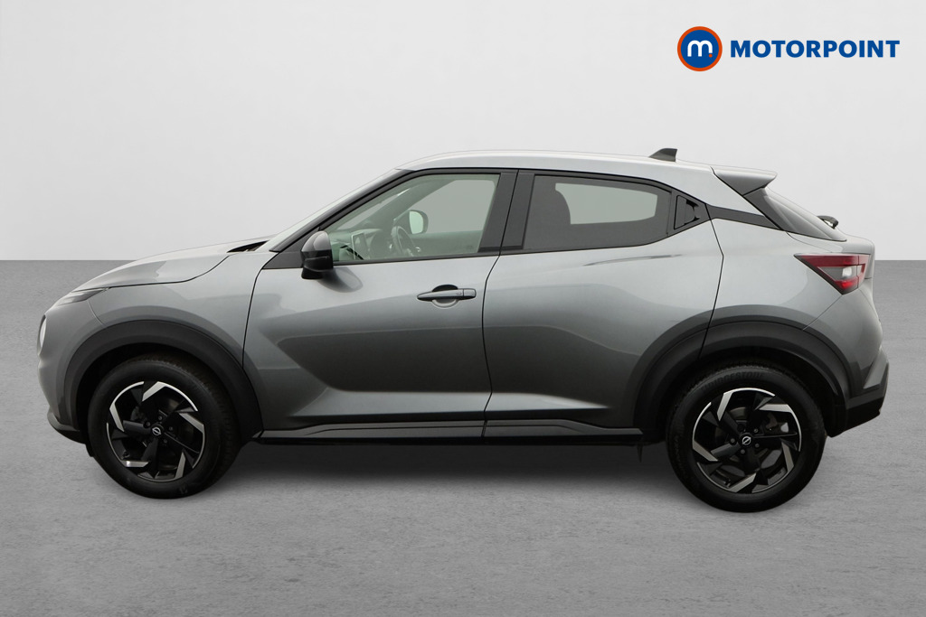 Nissan Juke N-Connecta Automatic Petrol SUV - Stock Number (1564966) - Passenger side