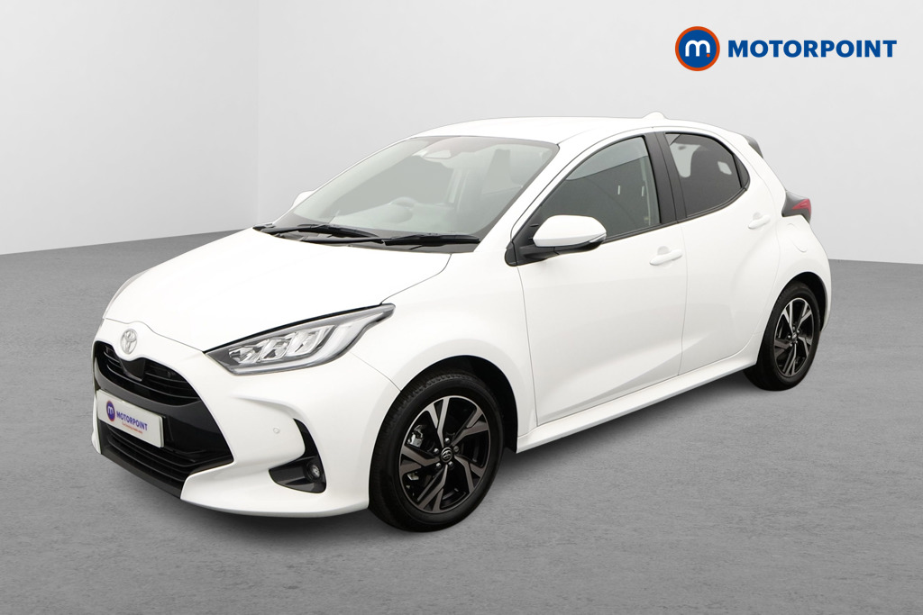 Toyota Yaris Design Automatic Petrol-Electric Hybrid Hatchback - Stock Number (1565041) - Passenger side front corner