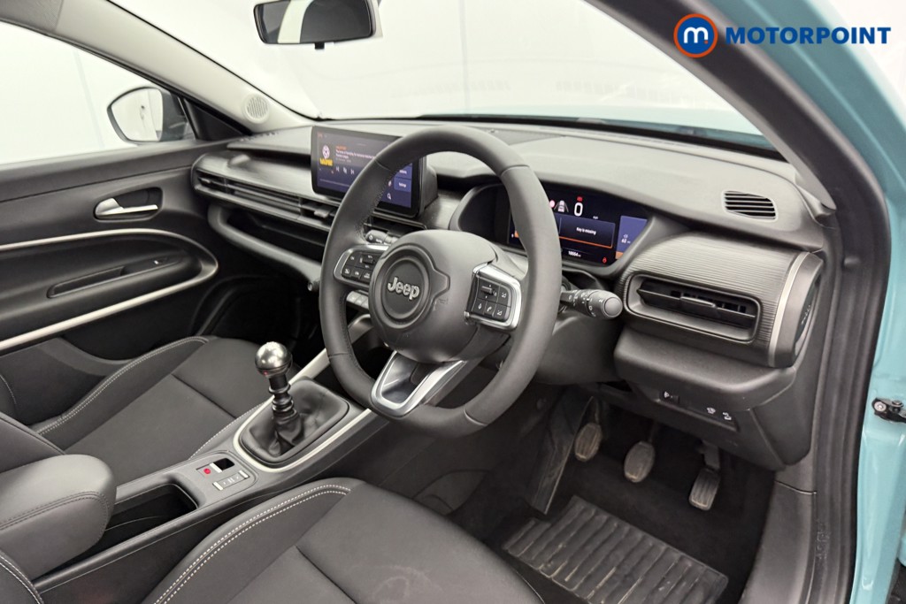 Jeep Avenger Altitude Manual Petrol SUV - Stock Number (1565130) - 3rd supplementary image