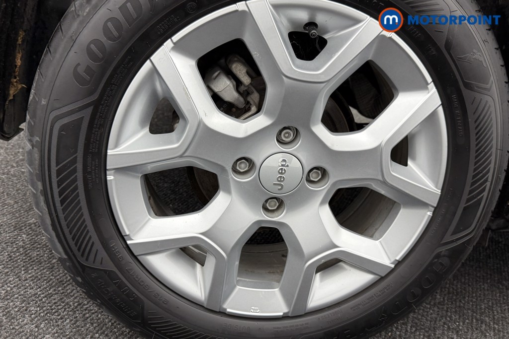 Jeep Avenger Altitude Manual Petrol SUV - Stock Number (1565130) - 28th supplementary image