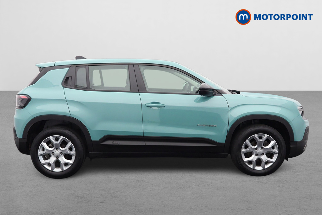 Jeep Avenger Altitude Manual Petrol SUV - Stock Number (1565130) - Drivers side