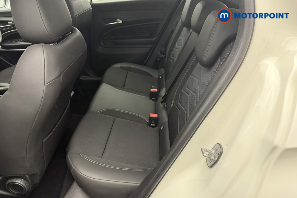 Jeep Avenger Altitude Manual Petrol SUV - Stock Number (1565145) - 2nd supplementary image