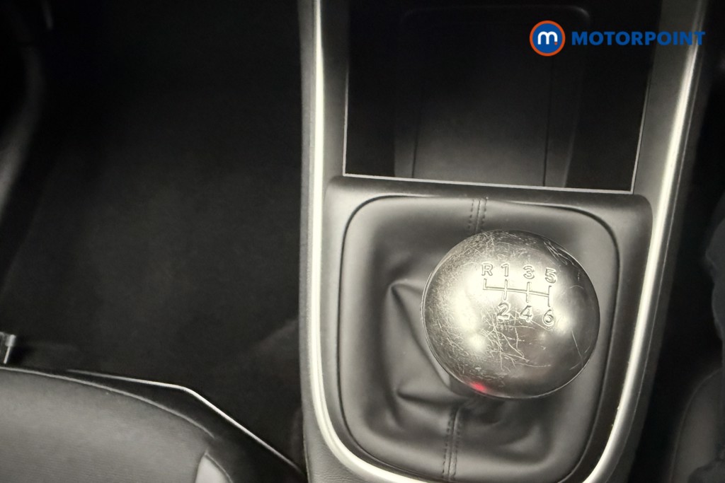 Jeep Avenger Altitude Manual Petrol SUV - Stock Number (1565145) - 10th supplementary image