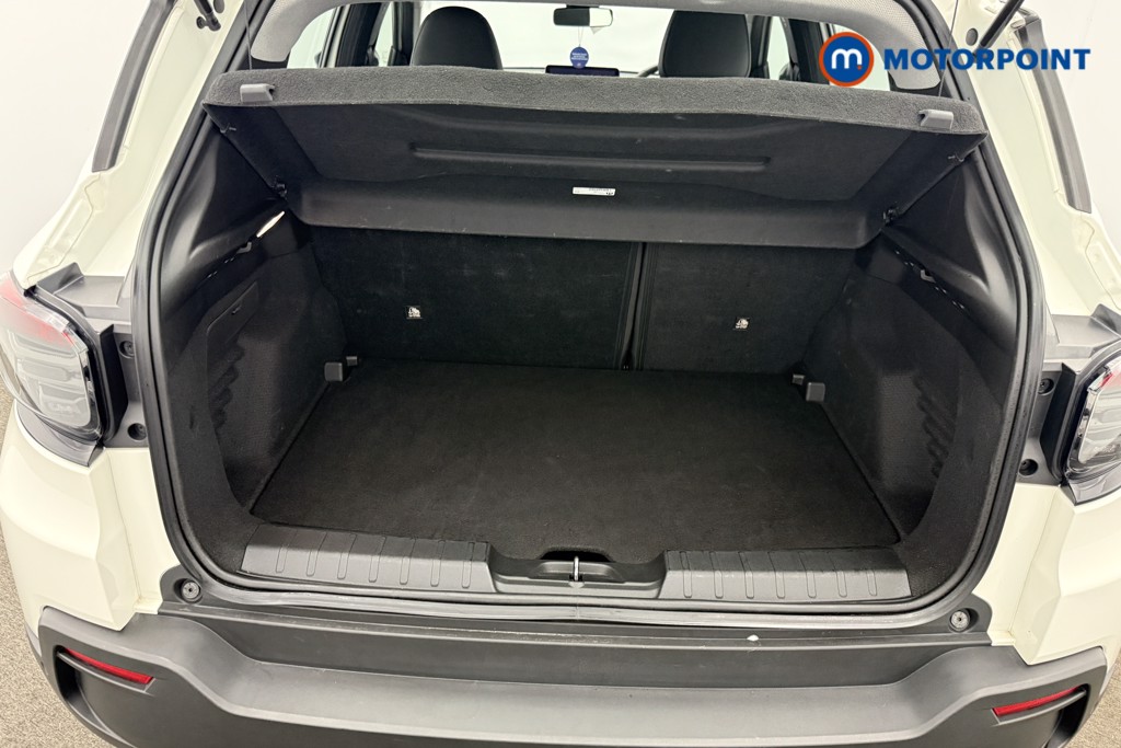 Jeep Avenger Altitude Manual Petrol SUV - Stock Number (1565145) - 28th supplementary image