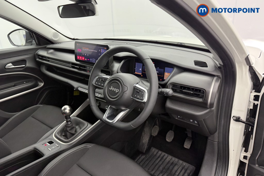 Jeep Avenger Altitude Manual Petrol SUV - Stock Number (1565147) - 3rd supplementary image