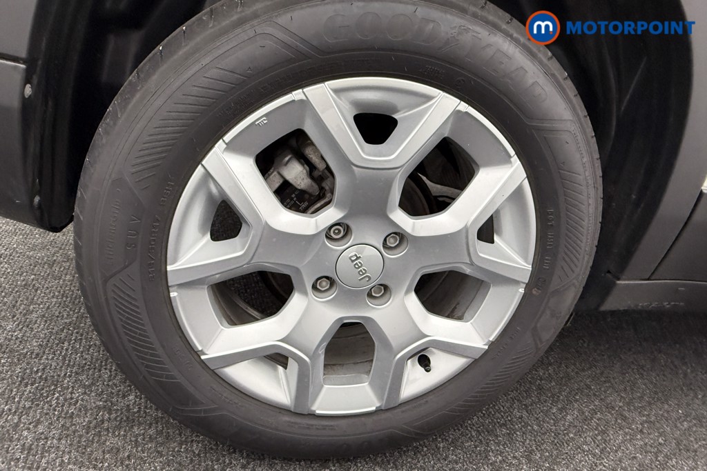 Jeep Avenger Altitude Manual Petrol SUV - Stock Number (1565147) - 28th supplementary image