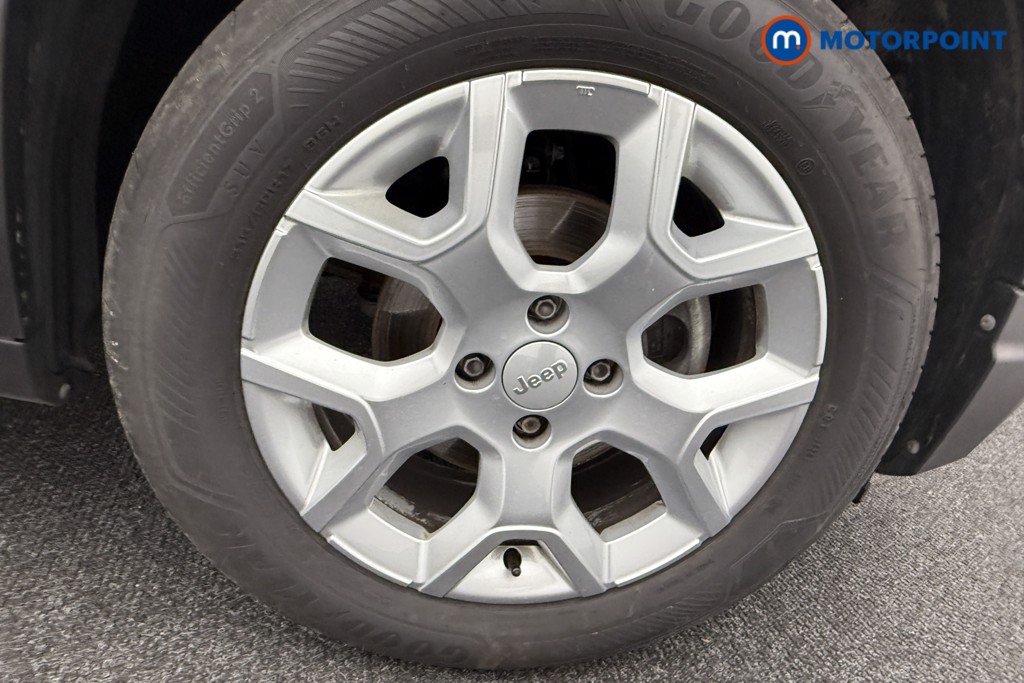 Jeep Avenger Altitude Manual Petrol SUV - Stock Number (1565147) - 29th supplementary image